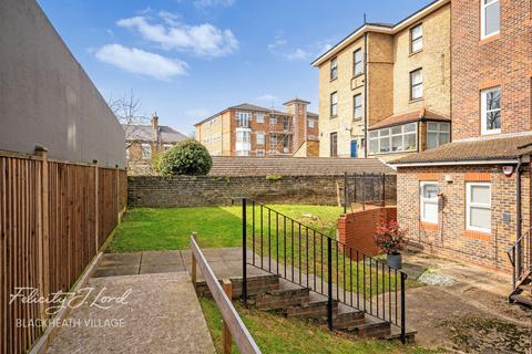 2 bedroom flat for sale, Lee High Road, LONDON