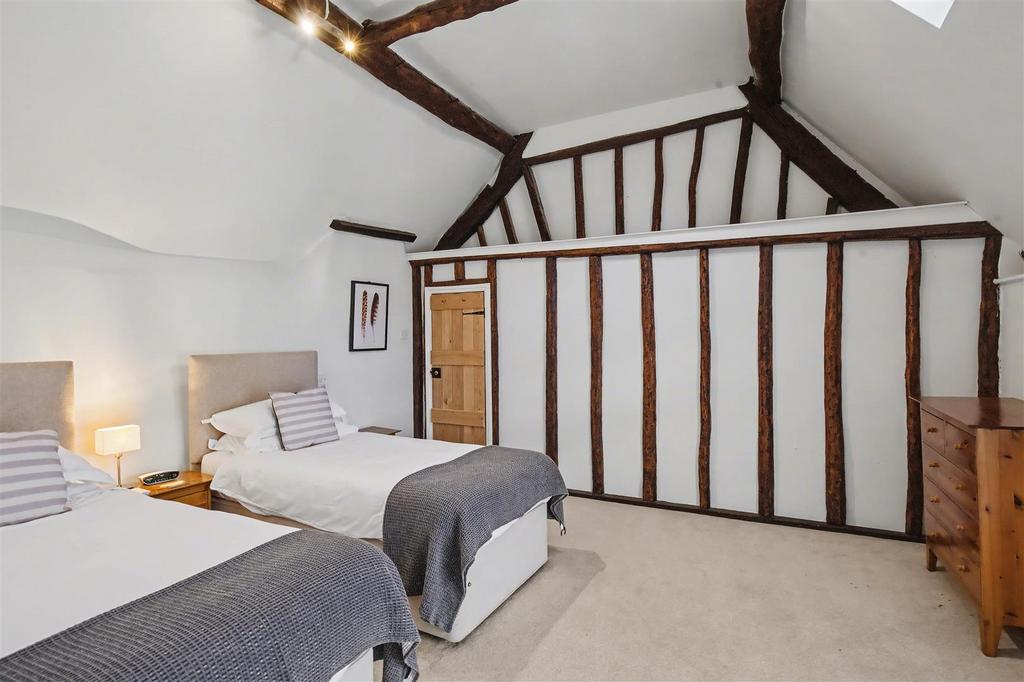 Bedroom 2 2.jpg