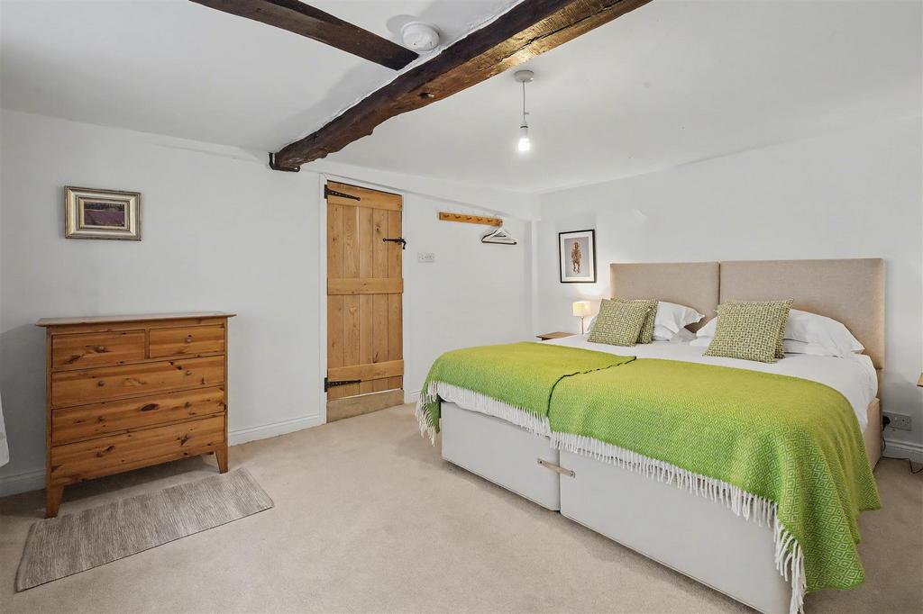 Bedroom 3 2.jpg