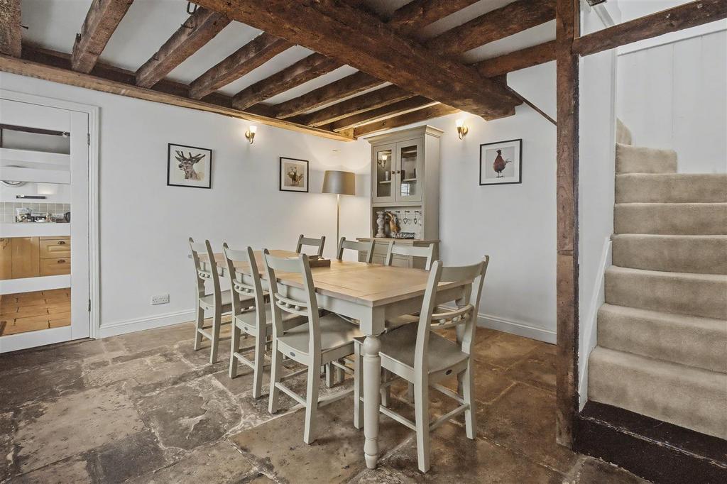 Dining Room 2.jpg