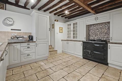 3 bedroom cottage for sale, High Street, Burford