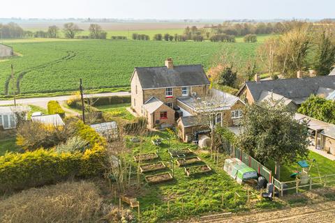 3 bedroom semi-detached house for sale, Charming Victorian-Era Cottage in Terrington St. Clement