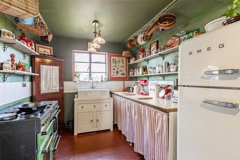 3 bedroom semi-detached house for sale, Charming Victorian-Era Cottage in Terrington St. Clement