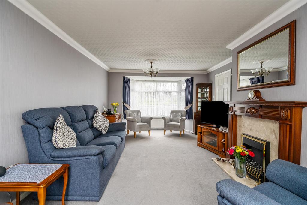 39 Hobs Meadow 9.jpg
