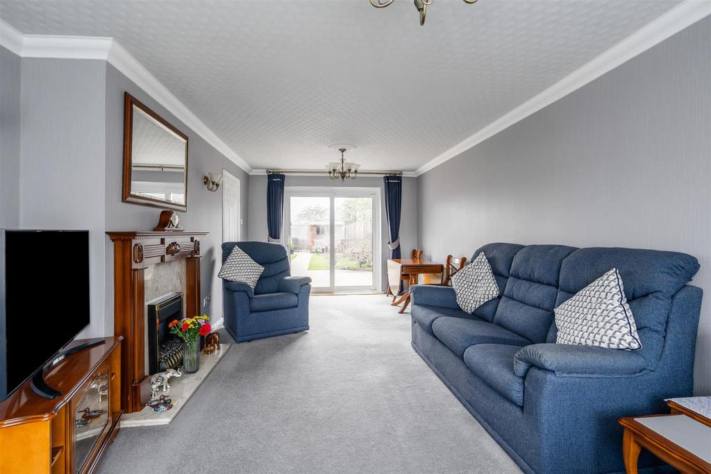 39 Hobs Meadow 11.jpg