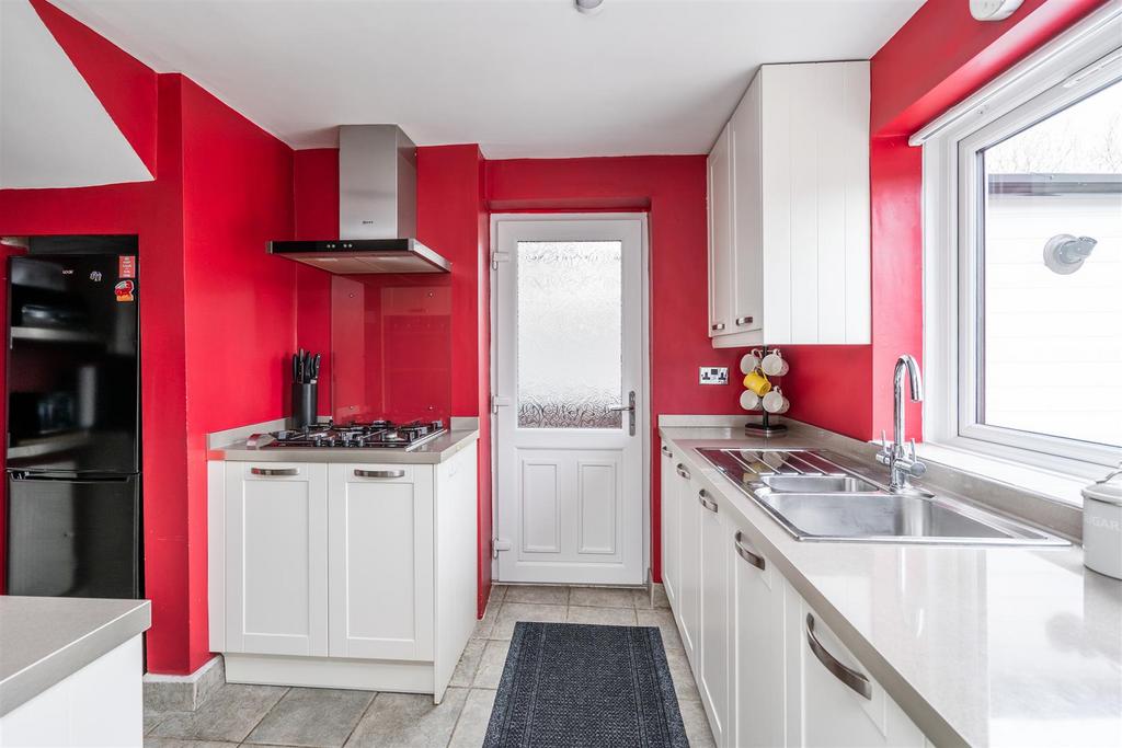 39 Hobs Meadow 12.jpg