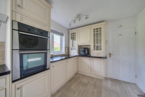 3 bedroom bungalow for sale, Brynglas Avenue, Newtown, Powys, SY16