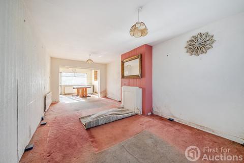3 bedroom semi-detached house for sale, Holyrood Avenue, Harrow, Middlesex