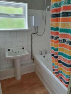 2 bedroom semi-detached house to rent, Pershore Road, Stirchley B30