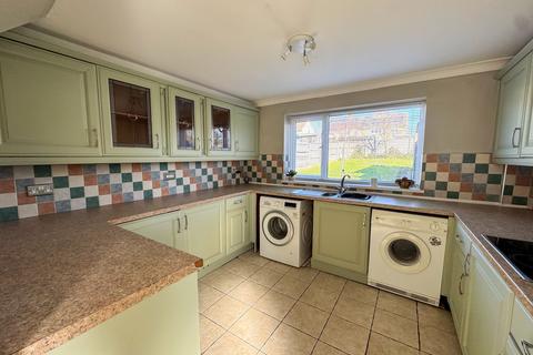 3 bedroom semi-detached house for sale, Long Lane, Worksop S81