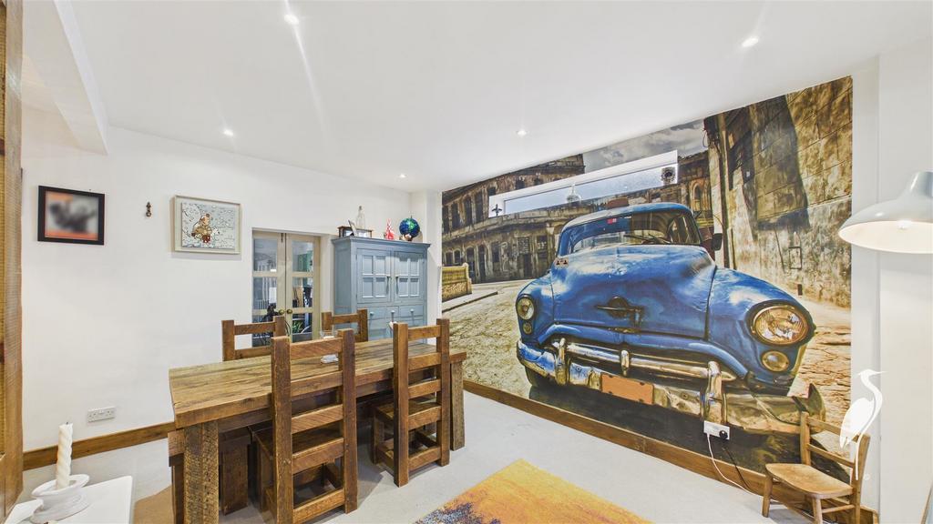 Open Plan Kitchen &amp; Dining Room