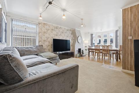 undefined, Victoria Avenue, Grays, RM16