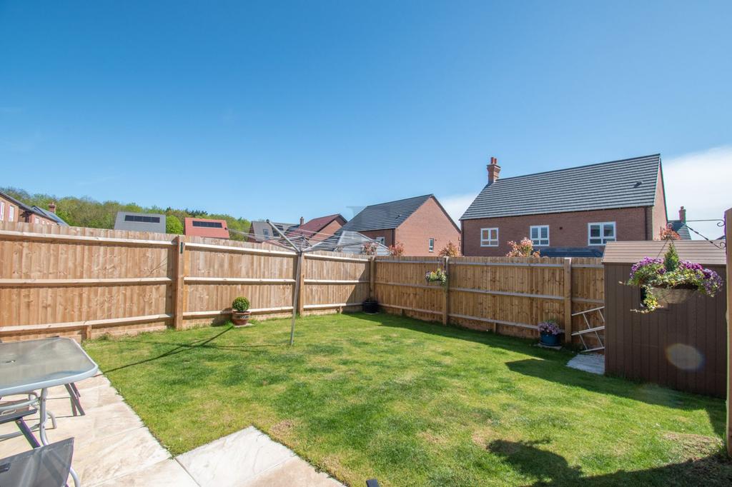 House in Blaby, Lubbesthorpe - View 4