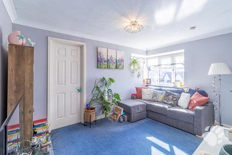 undefined, Amersham Avenue, Basildon SS16