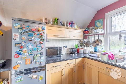 undefined, Amersham Avenue, Basildon SS16