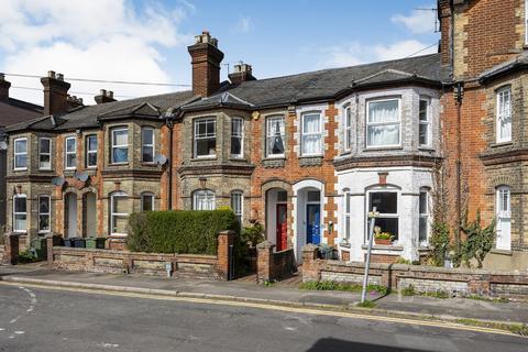 1 bedroom flat to rent, Artillery Road, Guildford, Surrey, GU1