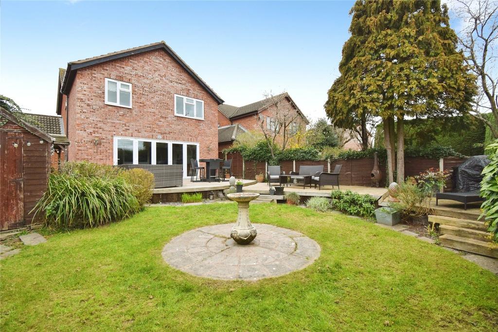 Garden & Rear