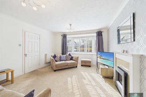 undefined, Osmund Close, Crawley RH10