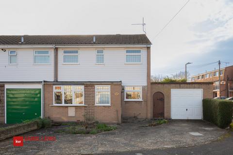 3 bedroom end of terrace house for sale, Marle Gardens, Waltham Abbey, EN9