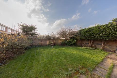 3 bedroom end of terrace house for sale, Marle Gardens, Waltham Abbey, EN9