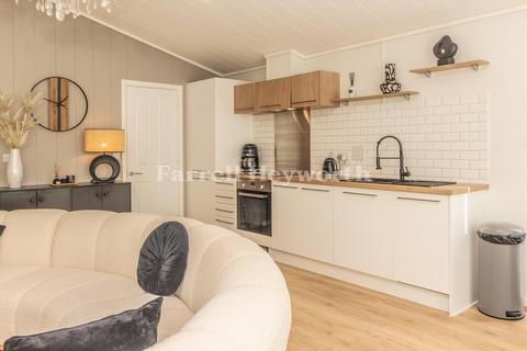 2 bedroom property for sale, Borwick Lane, Carnforth LA6
