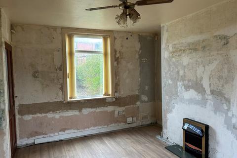 2 bedroom townhouse for sale, Dawson Avenue, Bradford