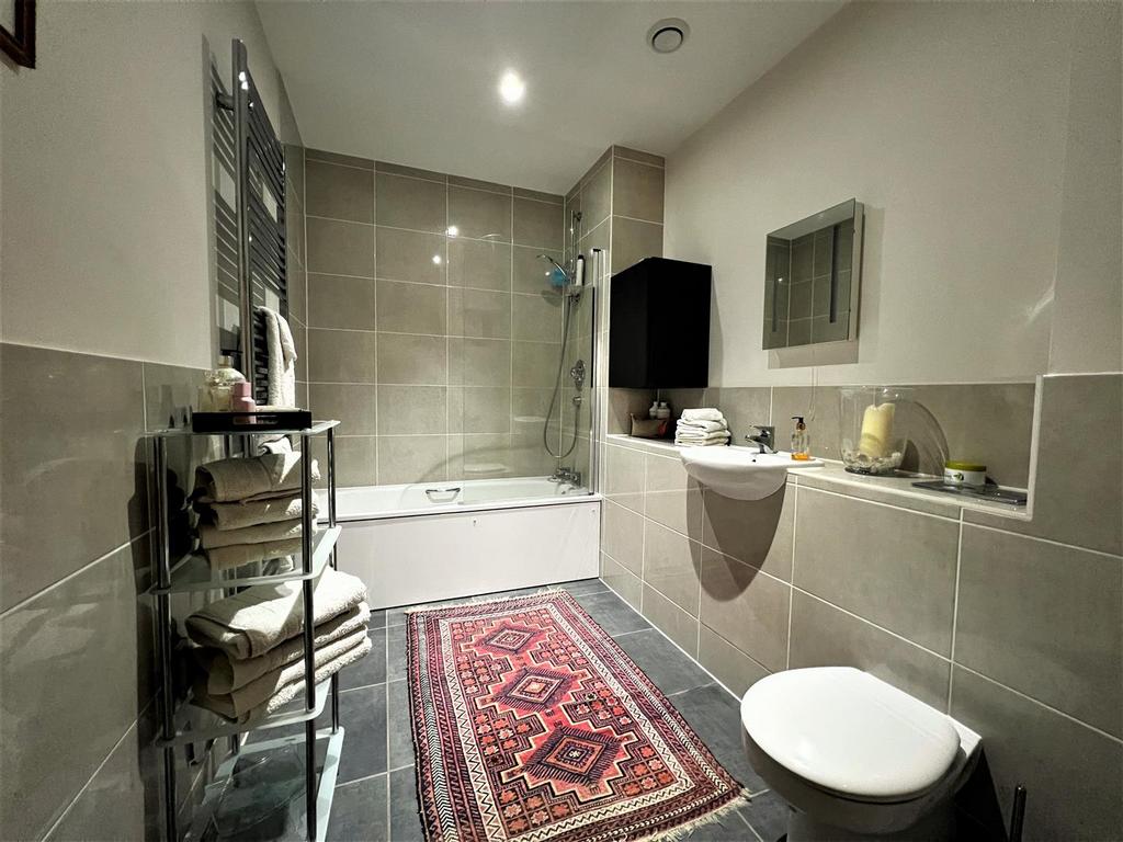 1 Whistler Ave (18).JPG