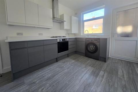 undefined, The Acacias, New Barnet, EN4