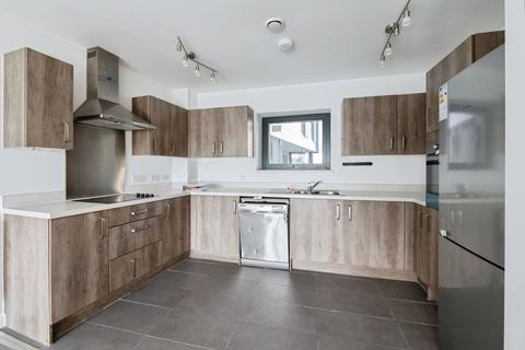 2 bedroom flat for sale, Blueberry Court, Holmeoak Avenue, Rainham, RM13