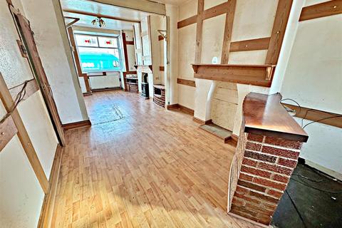 2 bedroom terraced house for sale, Barcroft Street, Cleethorpes, N.E. Lincs, DN35 7BG