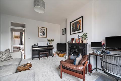 2 bedroom apartment for sale, Fairfield Road, London, N8