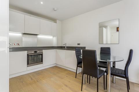 2 bedroom apartment to rent, Capitol Way London NW9