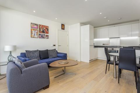 2 bedroom apartment to rent, Capitol Way London NW9
