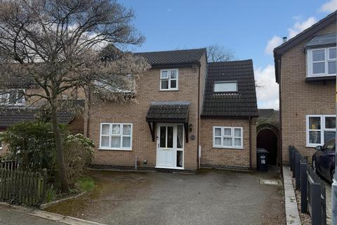 4 bedroom detached house for sale, Wych-Elm Close, Rugby