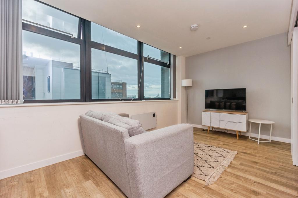 Seymour Grove, Manchester, M16 - View 3