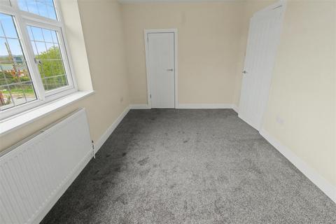 2 bedroom house to rent, North Green, Calverton, Nottingham