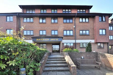 3 bedroom apartment for sale, Holmbury Park, Bromley, Kent, BR1