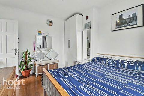 3 bedroom end of terrace house for sale, Dryfield Road, Edgware