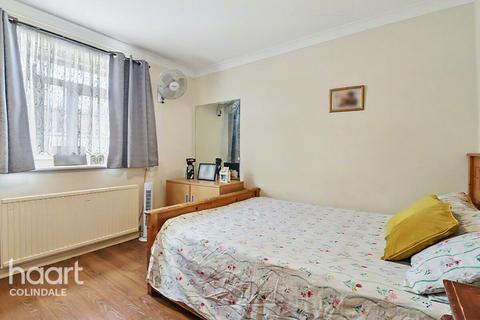 3 bedroom end of terrace house for sale, Dryfield Road, Edgware