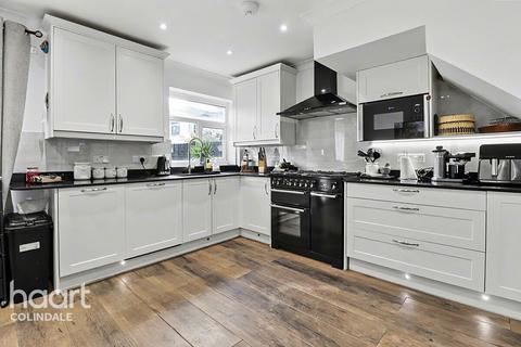 3 bedroom end of terrace house for sale, Dryfield Road, Edgware