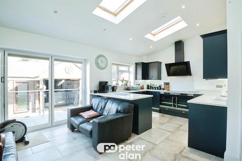 5 bedroom terraced house for sale, Marlborough Road, Cardiff