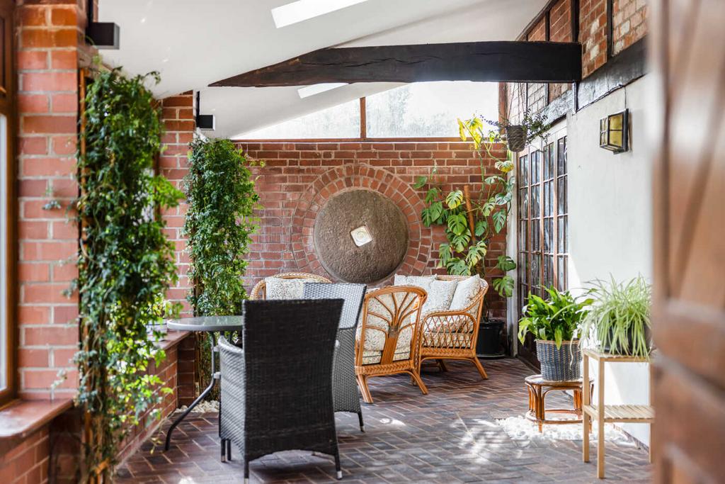 Sun Room Bache Farmhouse