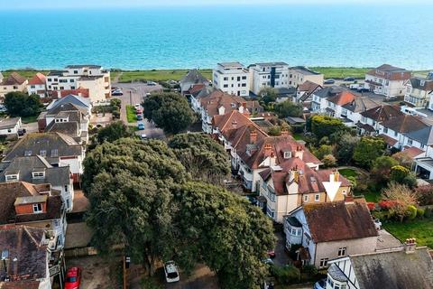 4 bedroom detached house for sale, Grand Avenue, Southbourne, Bournemouth, Dorset, BH6
