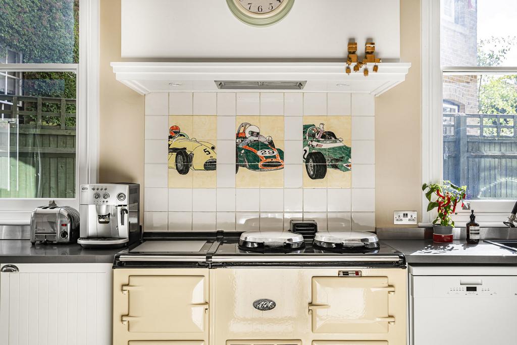 Kitchen/Dining