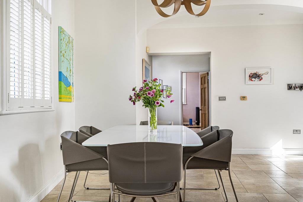 Kitchen/Dining