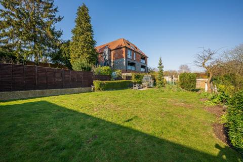 undefined, South Croydon, Kent CR2