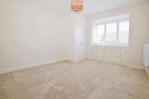 1 bedroom semi-detached house to rent, Kingsmead Place Broadbridge Heath RH12