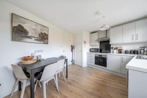 3 bedroom terraced house for sale, Vincent Road,  Thatcham,  RG18,  RG18