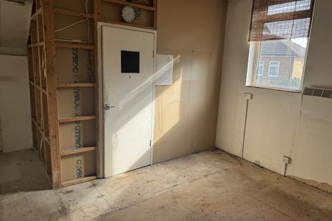 undefined, SOUTHALL UB2