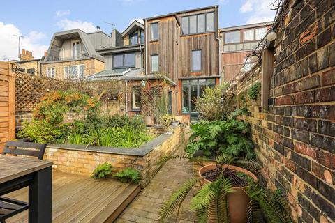 4 bedroom terraced house for sale, Earl Street, Cambridge